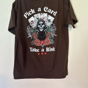 Brown Short Sleeve Tee with Skull and Rose Design